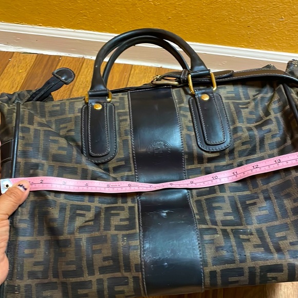 ♠️ Fendi ♠️ - Picture 7 of 16